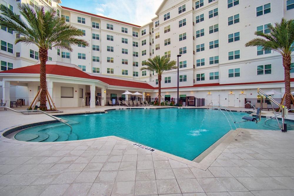 Residence Inn by Marriott Orlando at FLAMINGO CROSSINGS Town Center