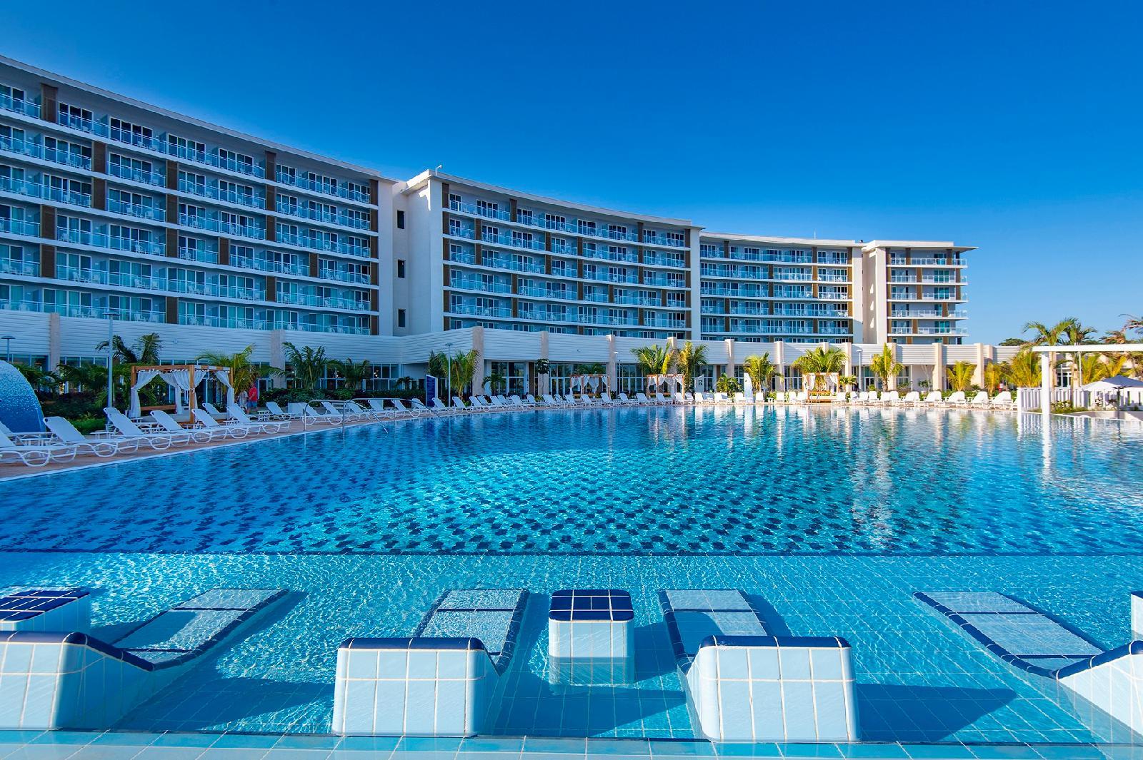 Grand Aston Varadero Beach Resort