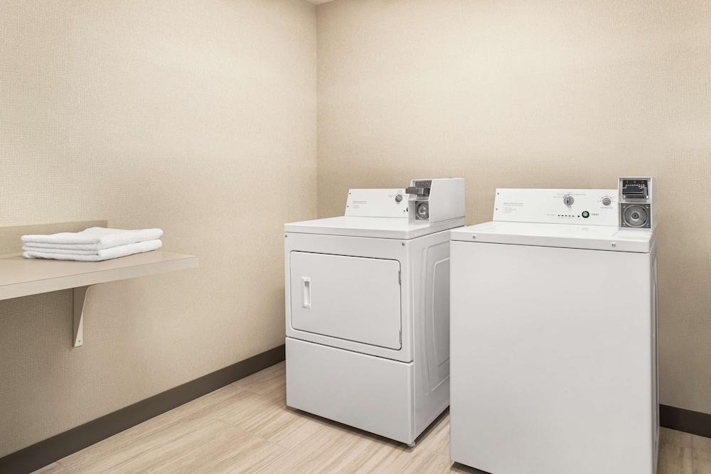 Hampton Inn & Suites Miami Kendall