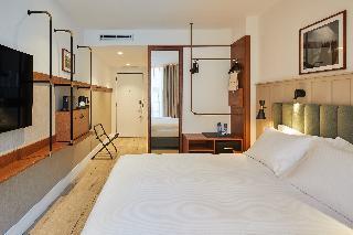 Via Sants Hotel Barcelona, Tapestry Collection by Hilton
