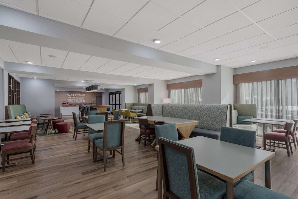 Hampton Inn Williams