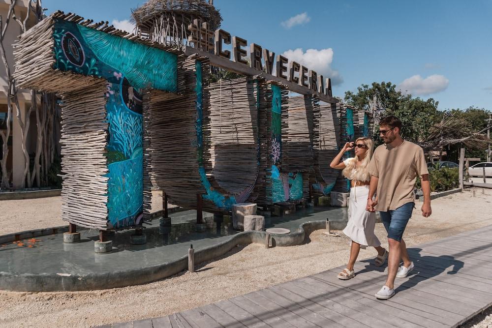 Cervecería Tulum Boutique Hotel & Beer Spa