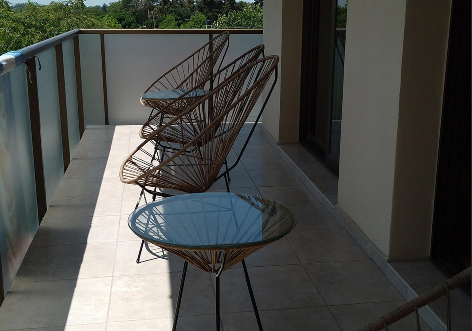 Apart Hotel Quijote by DOT Suites