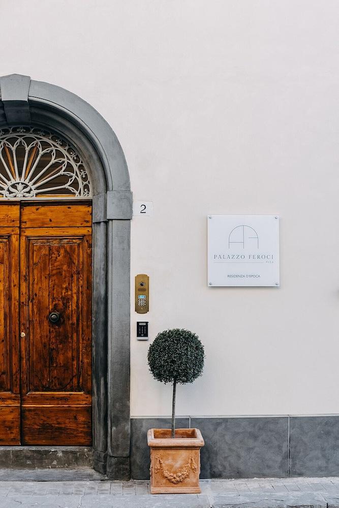 Palazzo Feroci