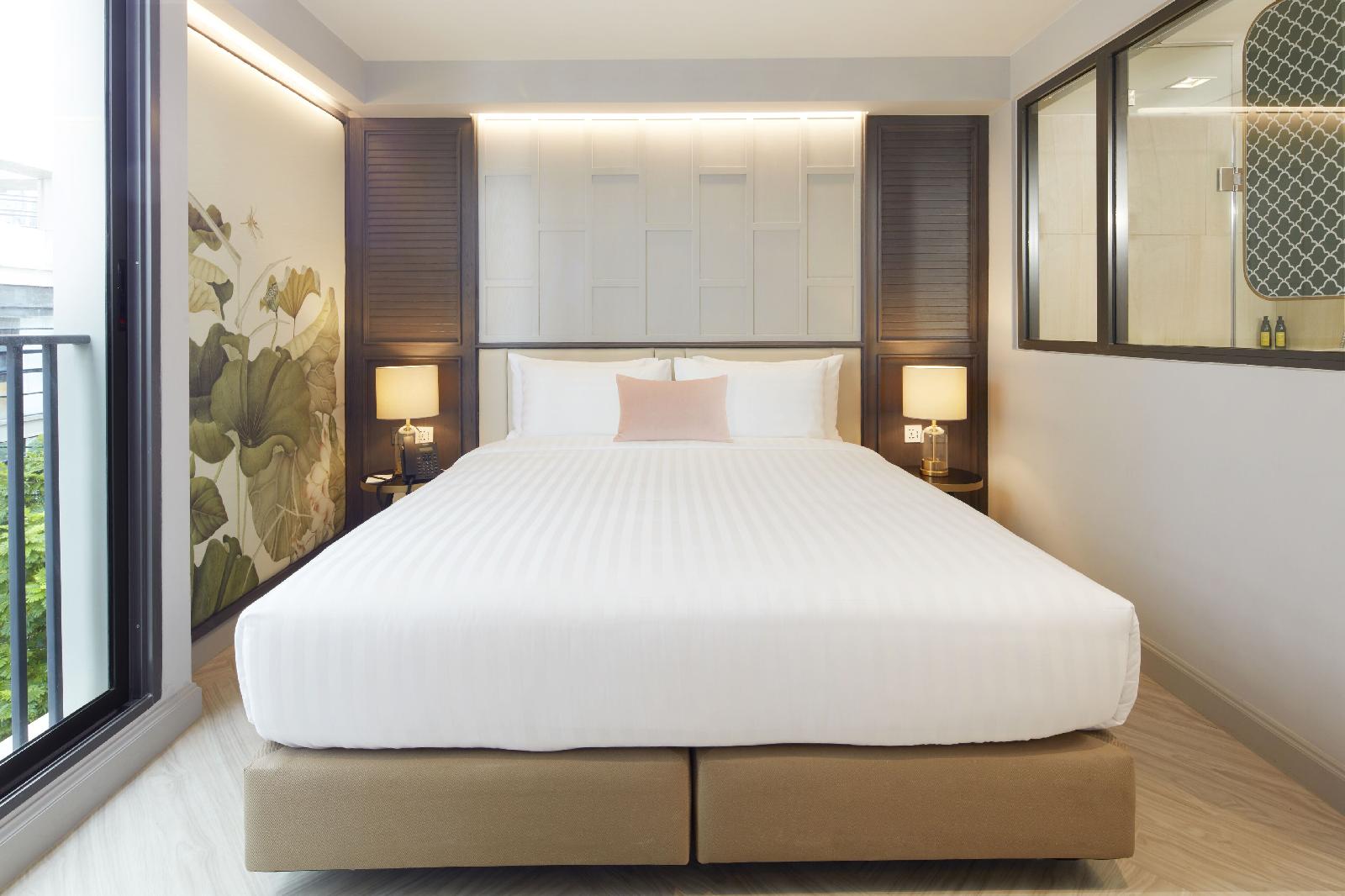 The Quarter Ploenchit by UHG
