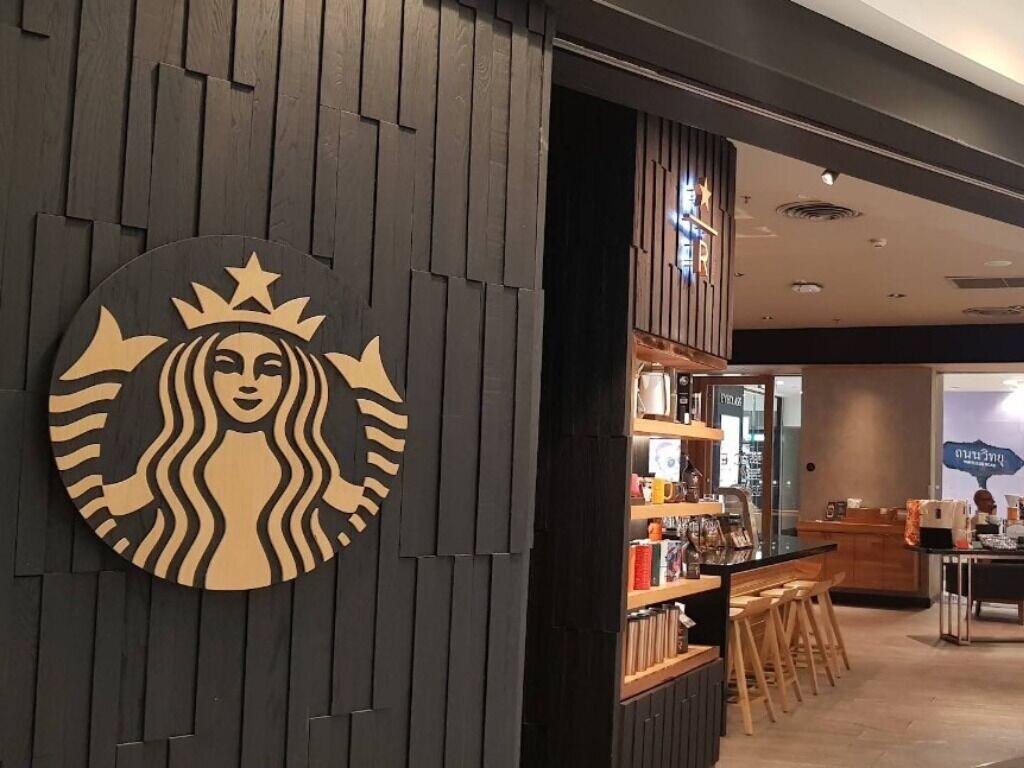 The Quarter Ploenchit by UHG