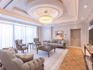Savitsky Plaza Hotel