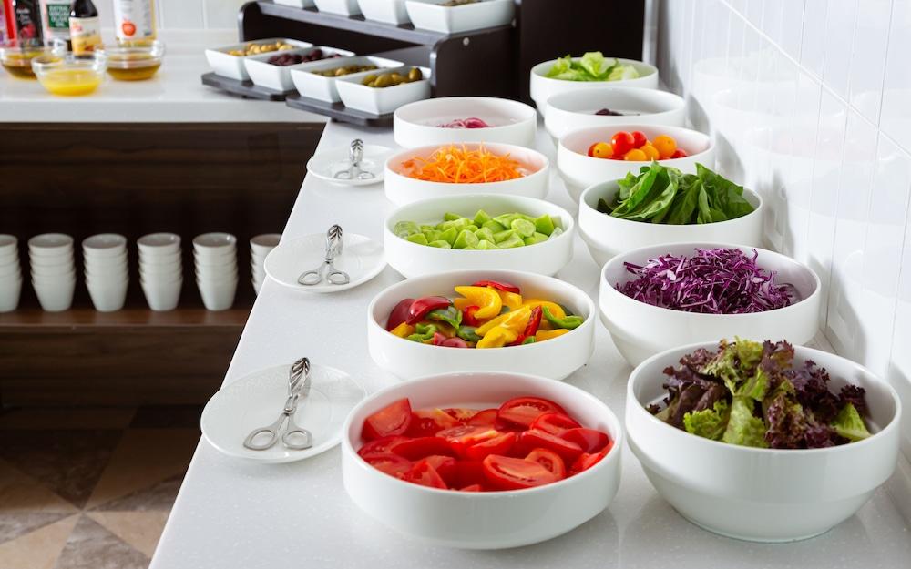 Savitsky Plaza Hotel