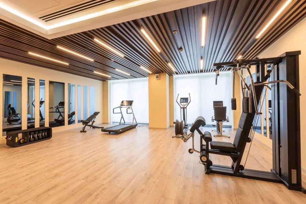 Savitsky Plaza Hotel
