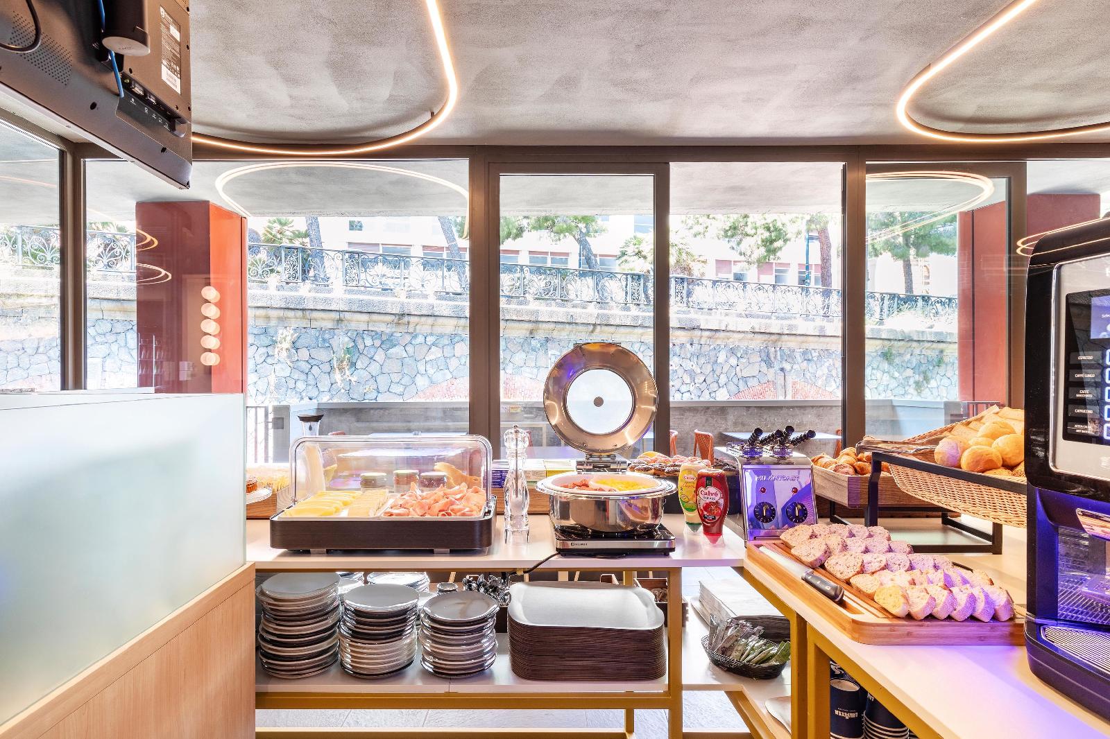 B&B Hotel Genova City Center