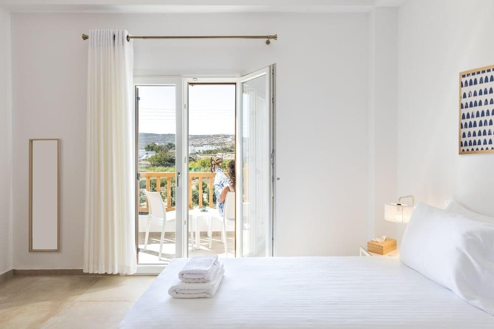 Mykonaki Hotel