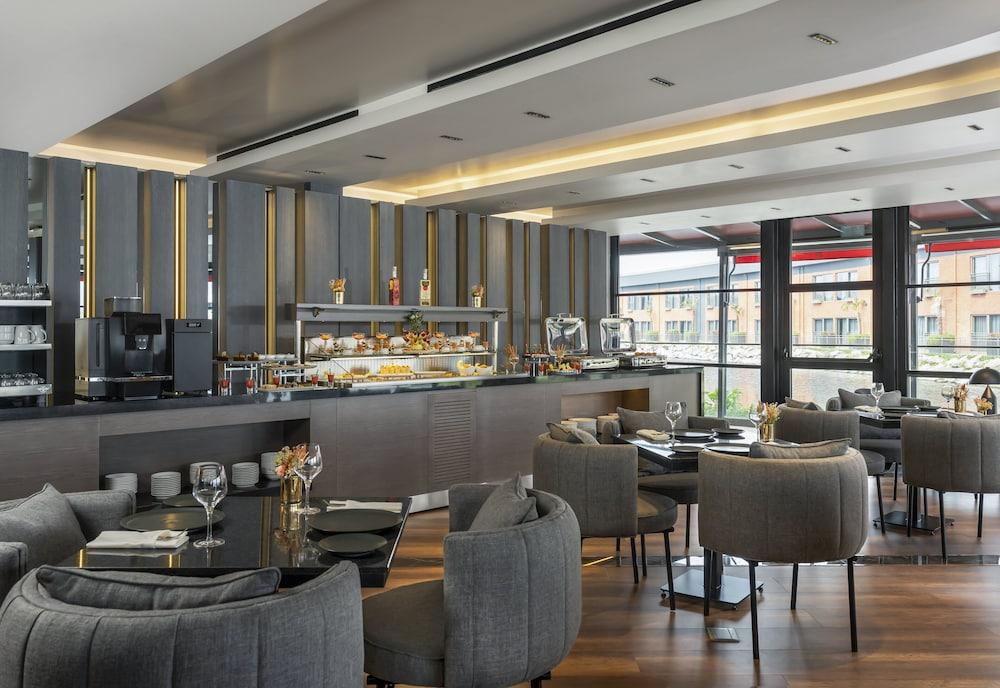Crowne Plaza Istanbul Tuzla Viaport Marina