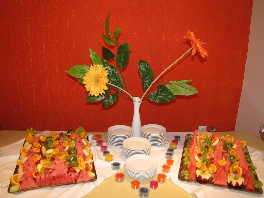 Ermioni Beach Hotel