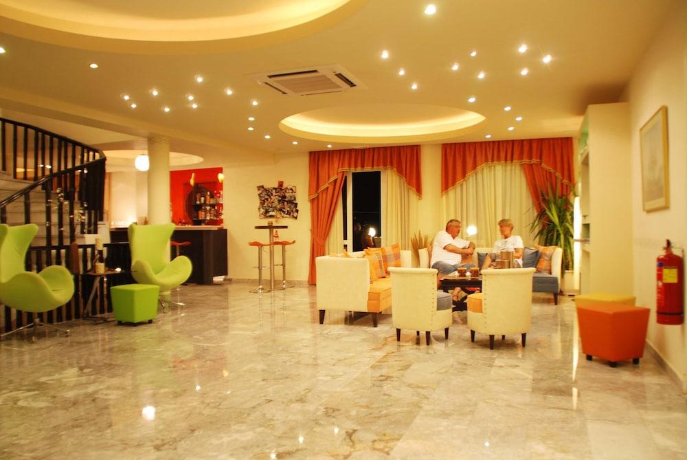 Ermioni Beach Hotel