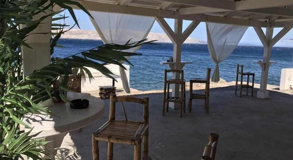 Bura 45 Boutique Hotel
