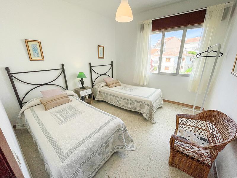 Apartamentos Portonovo Playa 3000