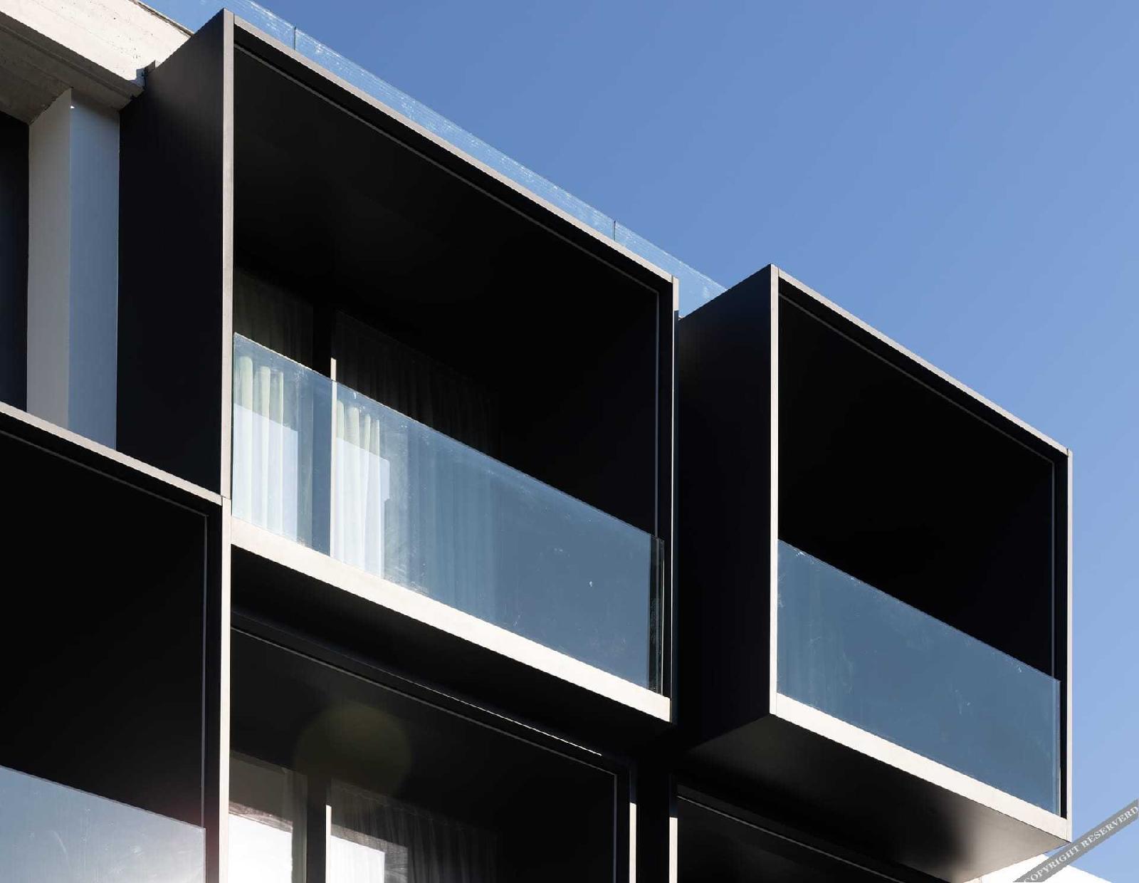 Neoma Hotel