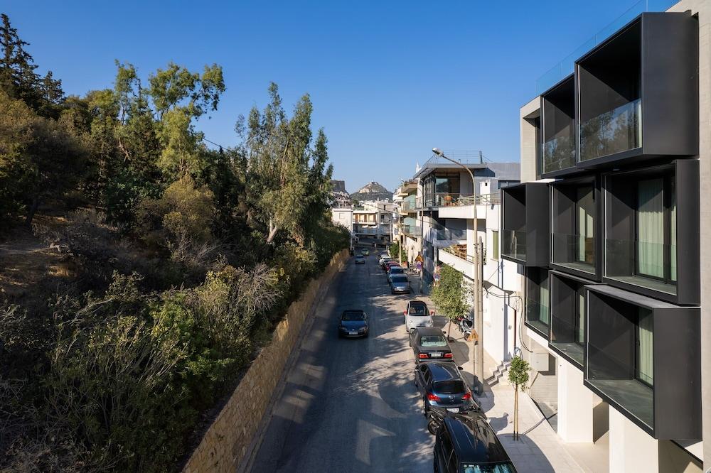 Neoma Hotel