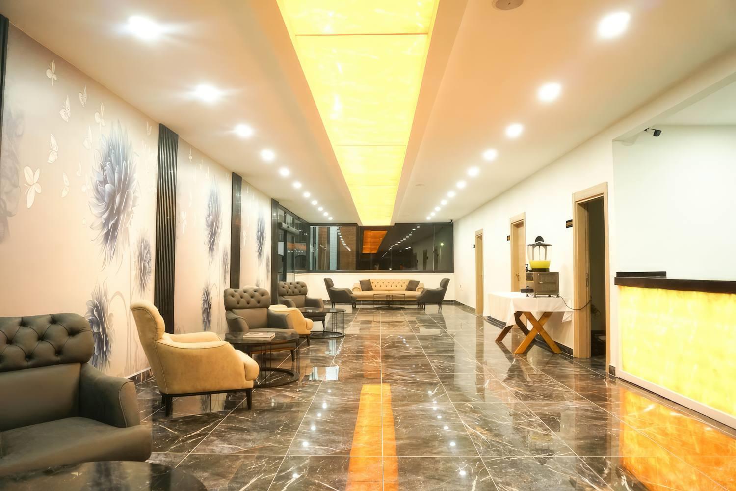 Grand Naz Garden Hotel