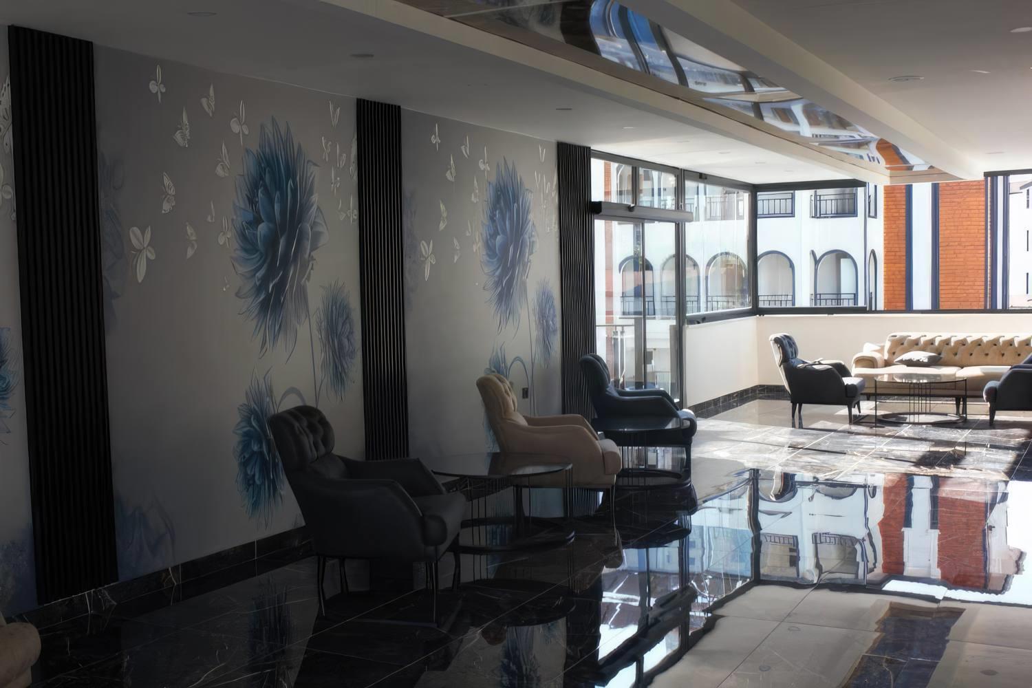 Grand Naz Garden Hotel