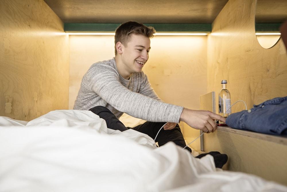 Green Marmot Capsule Hotel Zurich