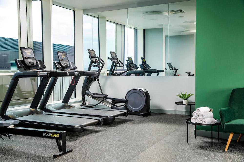 Holiday Inn Manchester Airport