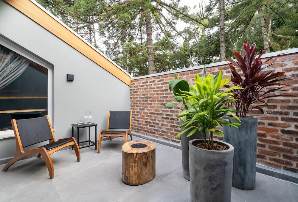Jangal Das Araucarias Swan Design Hotel