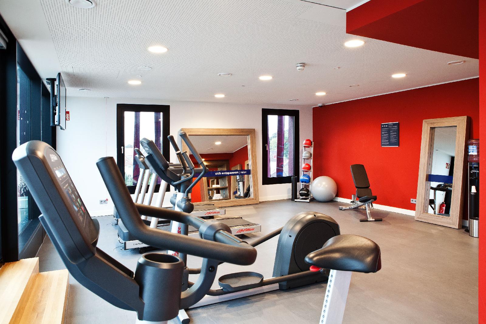 Holiday Inn Express And Suites Basel Allschwil