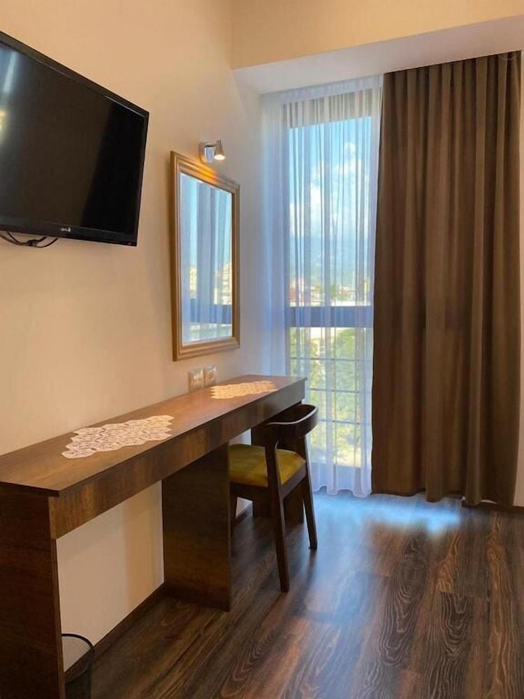 Hotel Republika Berat