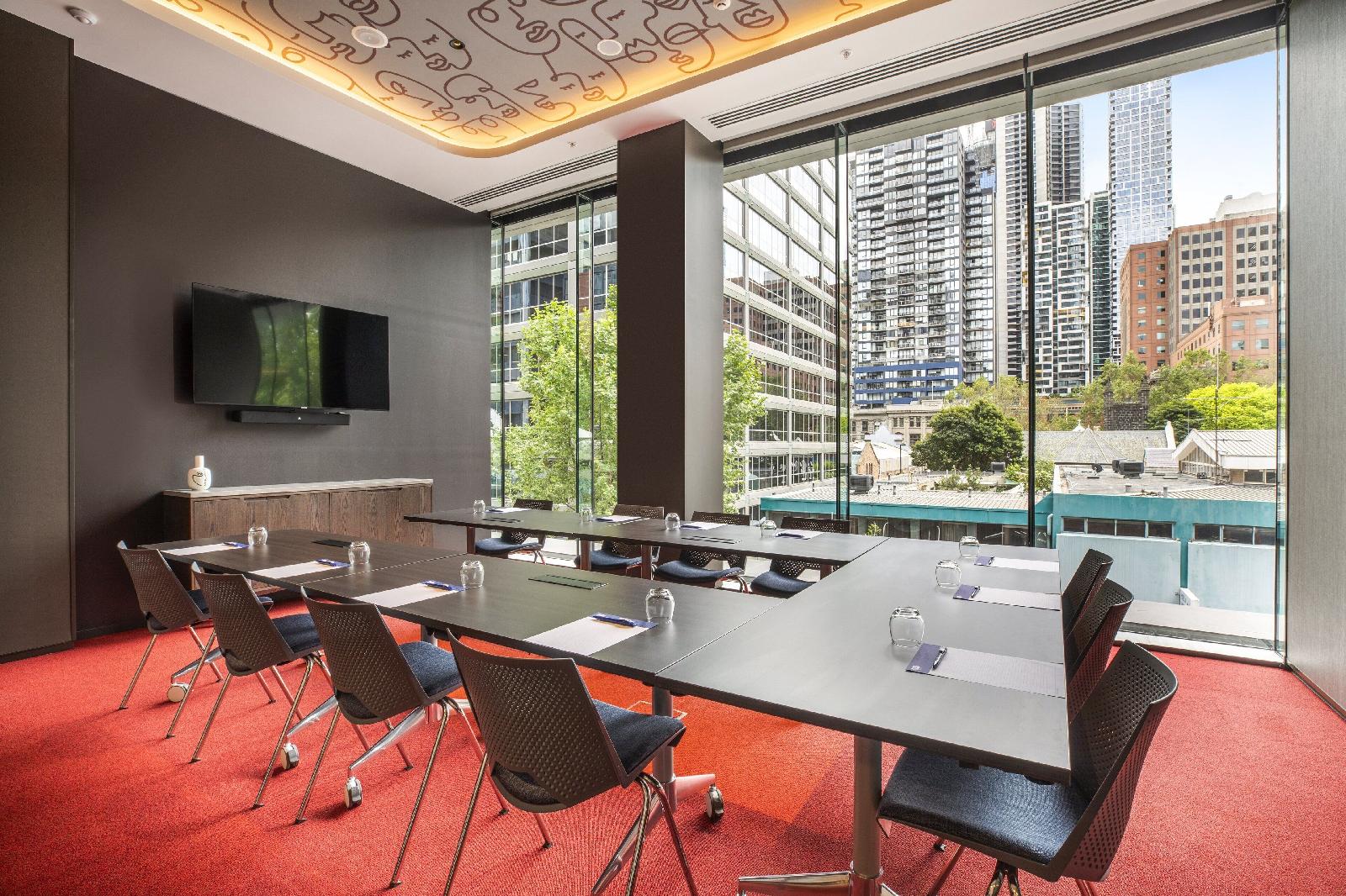 Holiday Inn Express Melbourne Little Collins