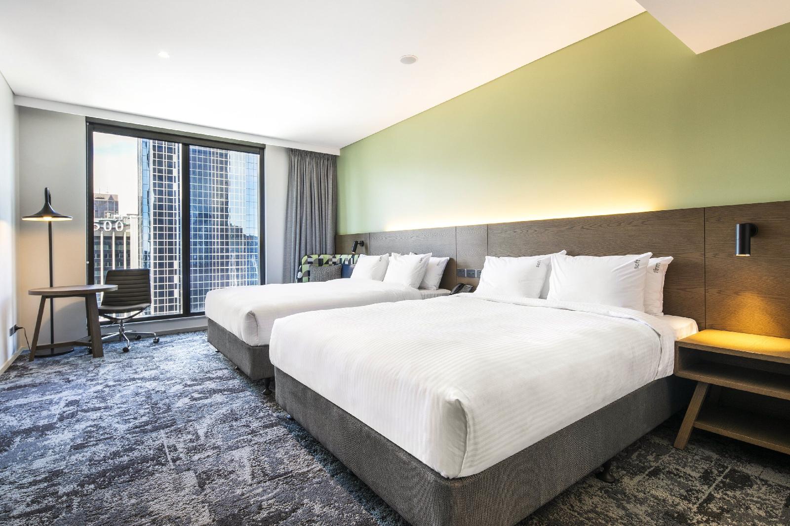 Holiday Inn Express Melbourne Little Collins