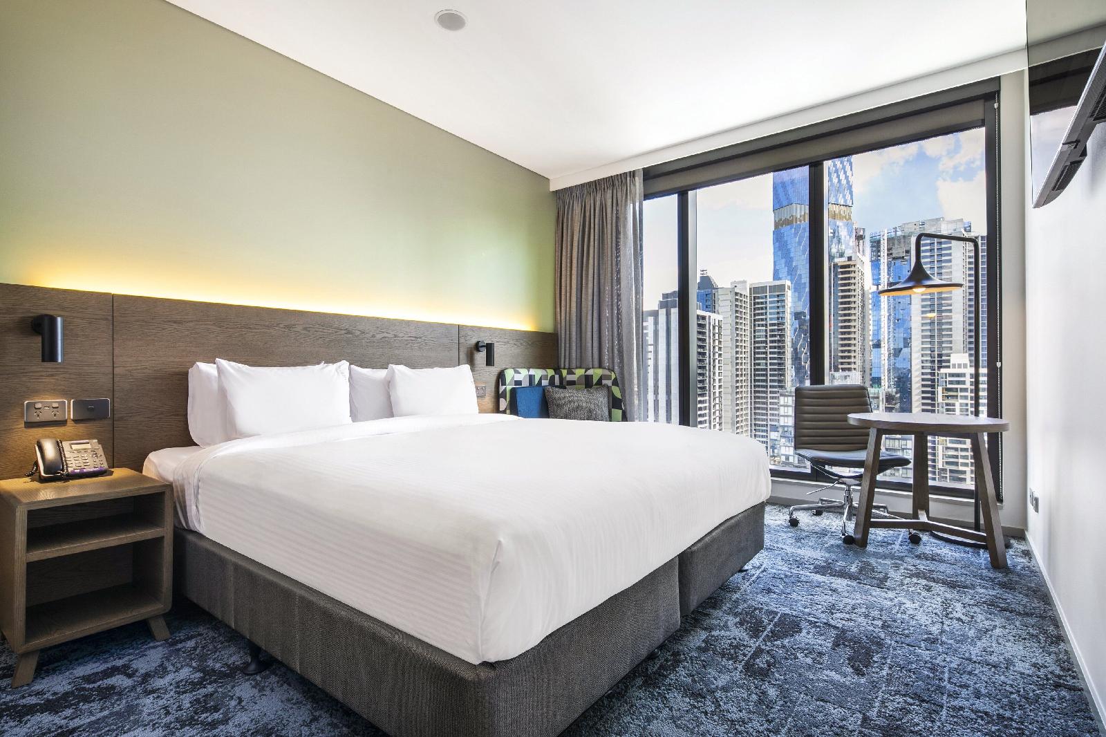 Holiday Inn Express Melbourne Little Collins