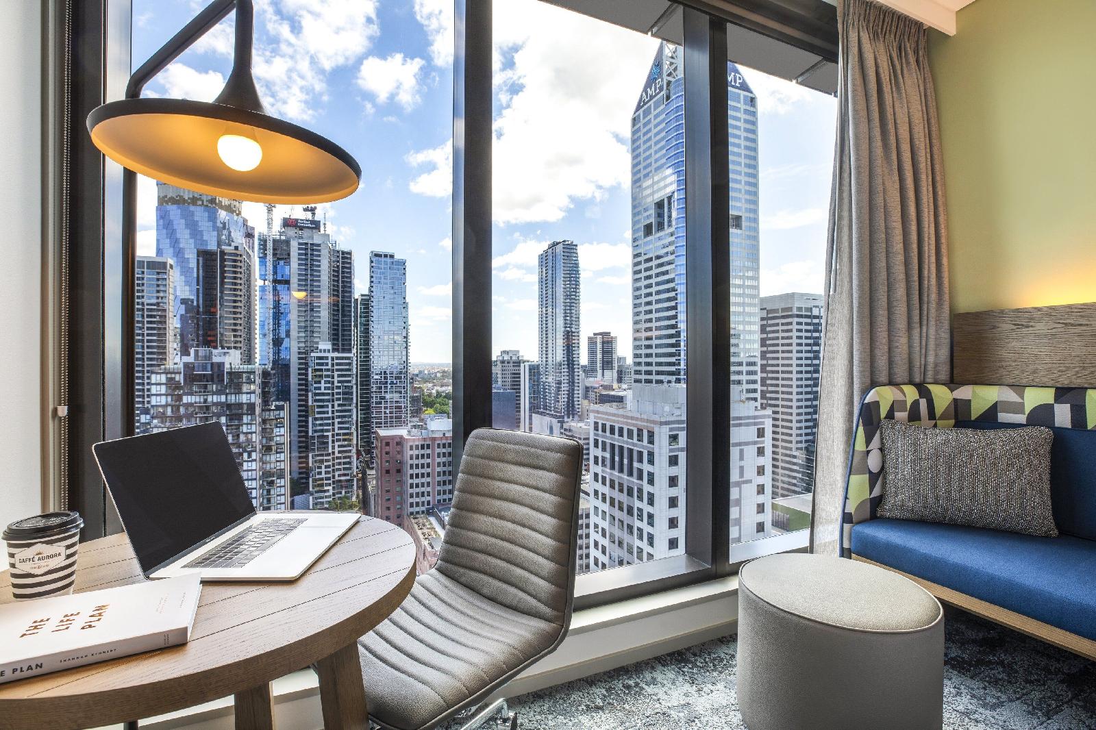 Holiday Inn Express Melbourne Little Collins