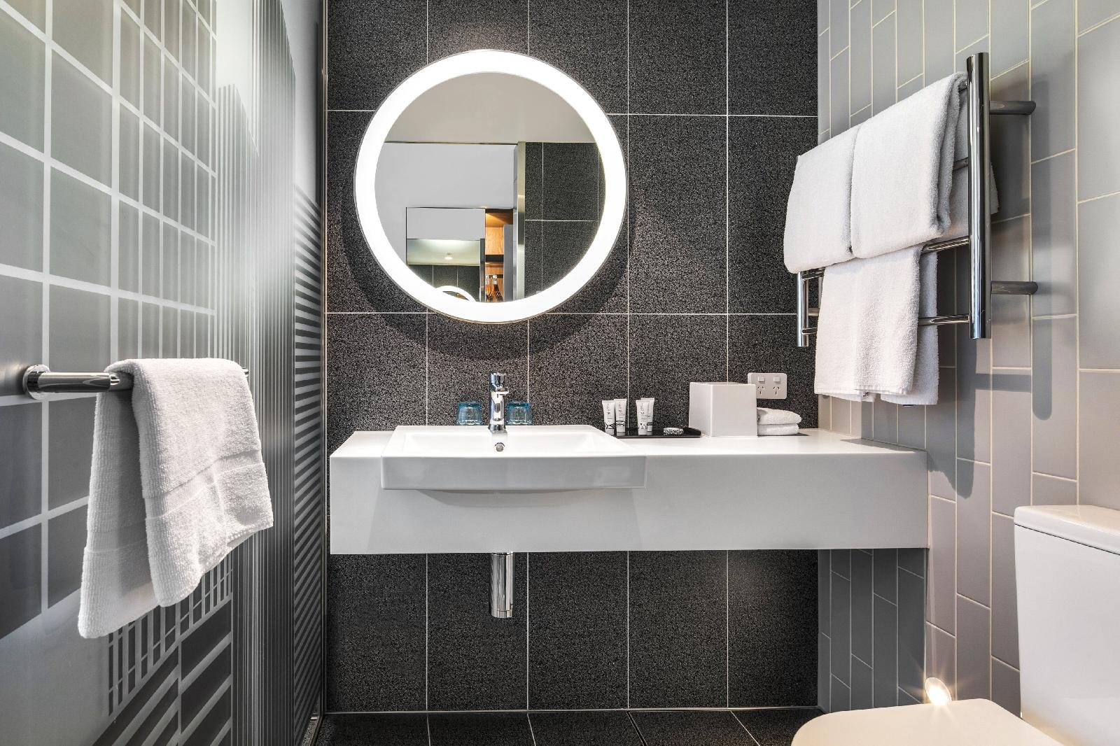Holiday Inn Express Melbourne Little Collins