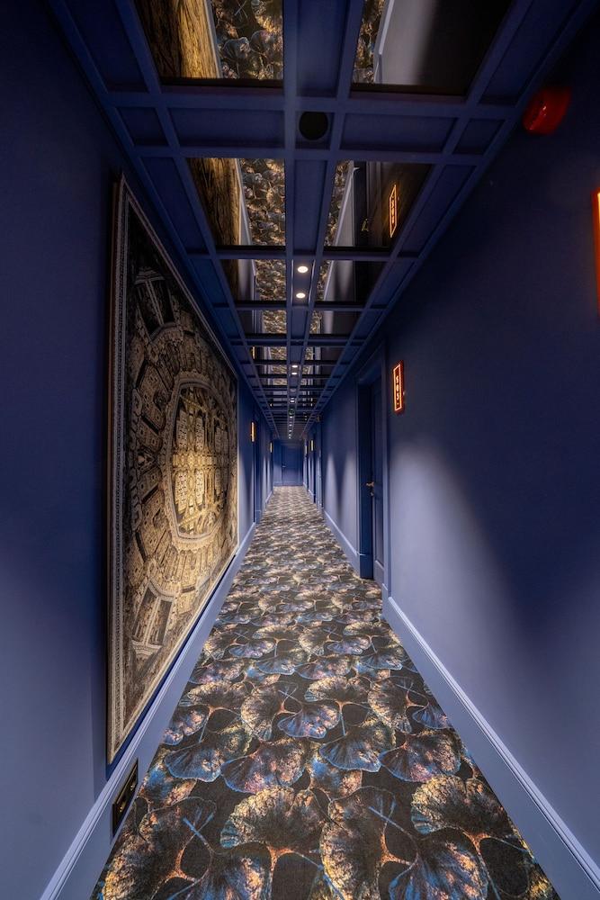 Art Legacy Hotel