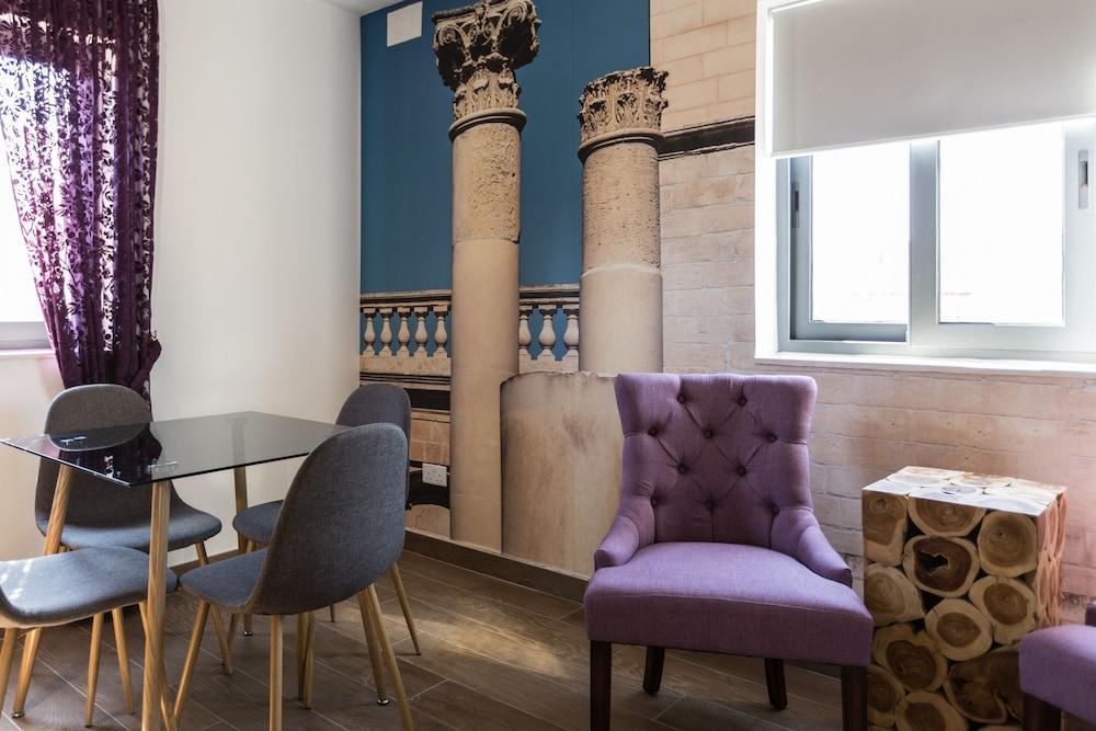 Jean De Valette Boutique Living