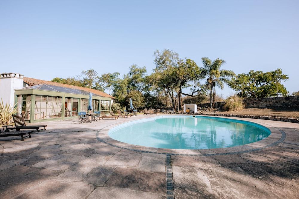 Hotel Torrontes
