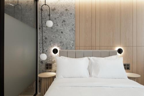 LUX&EASY Signature Syggrou 234