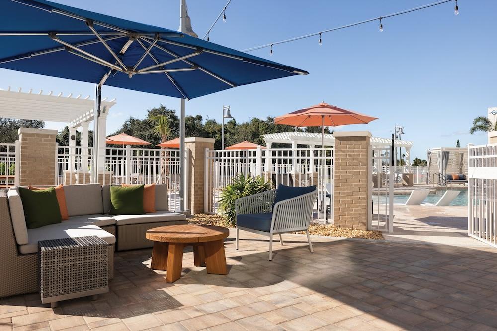 Holiday Inn Express Cape Canaveral an IHG Hotel