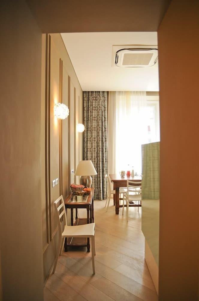 B&B Carini 58