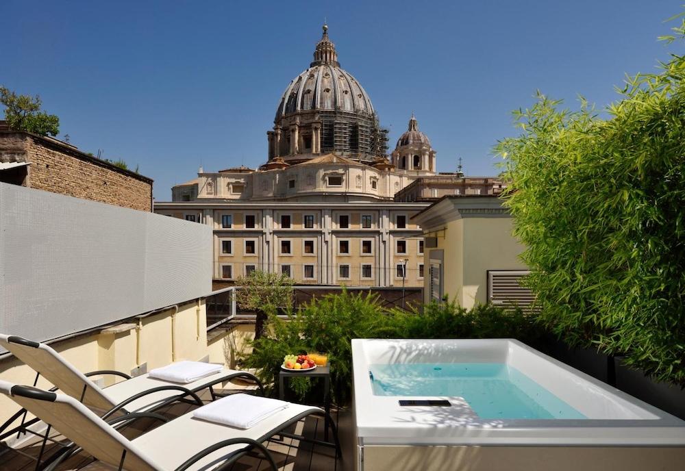 Elle Boutique Hotel