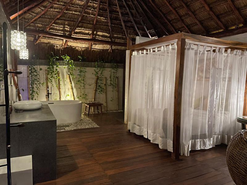 Luxury Cabanas
