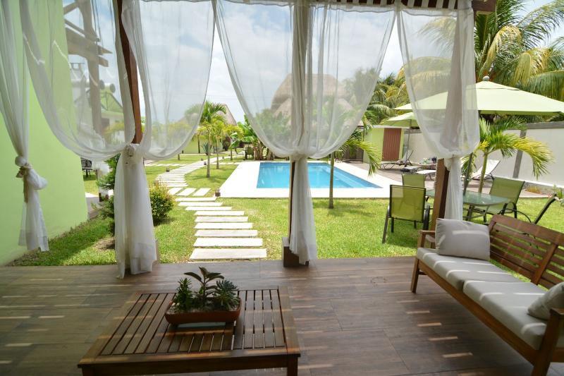 Luxury Cabanas
