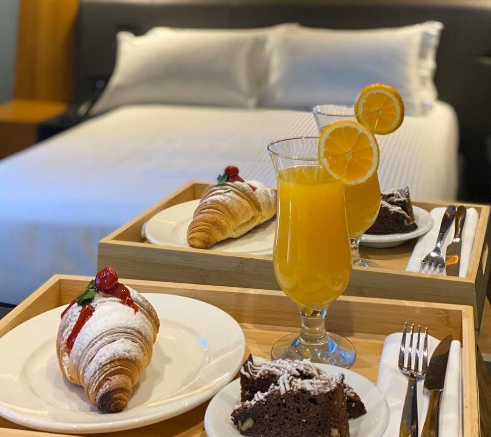 Black Diamond Hotel