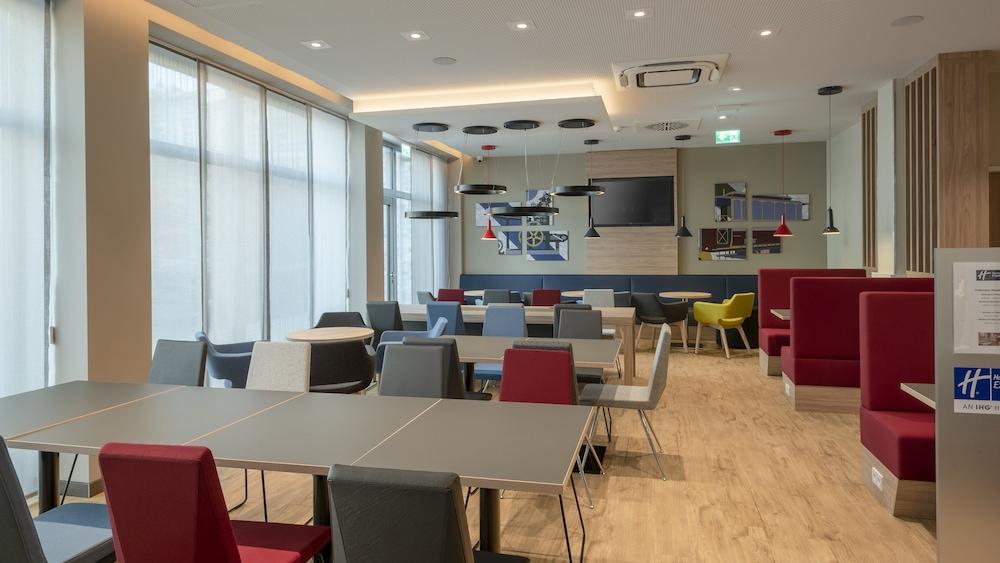 Holiday Inn Express Offenbach