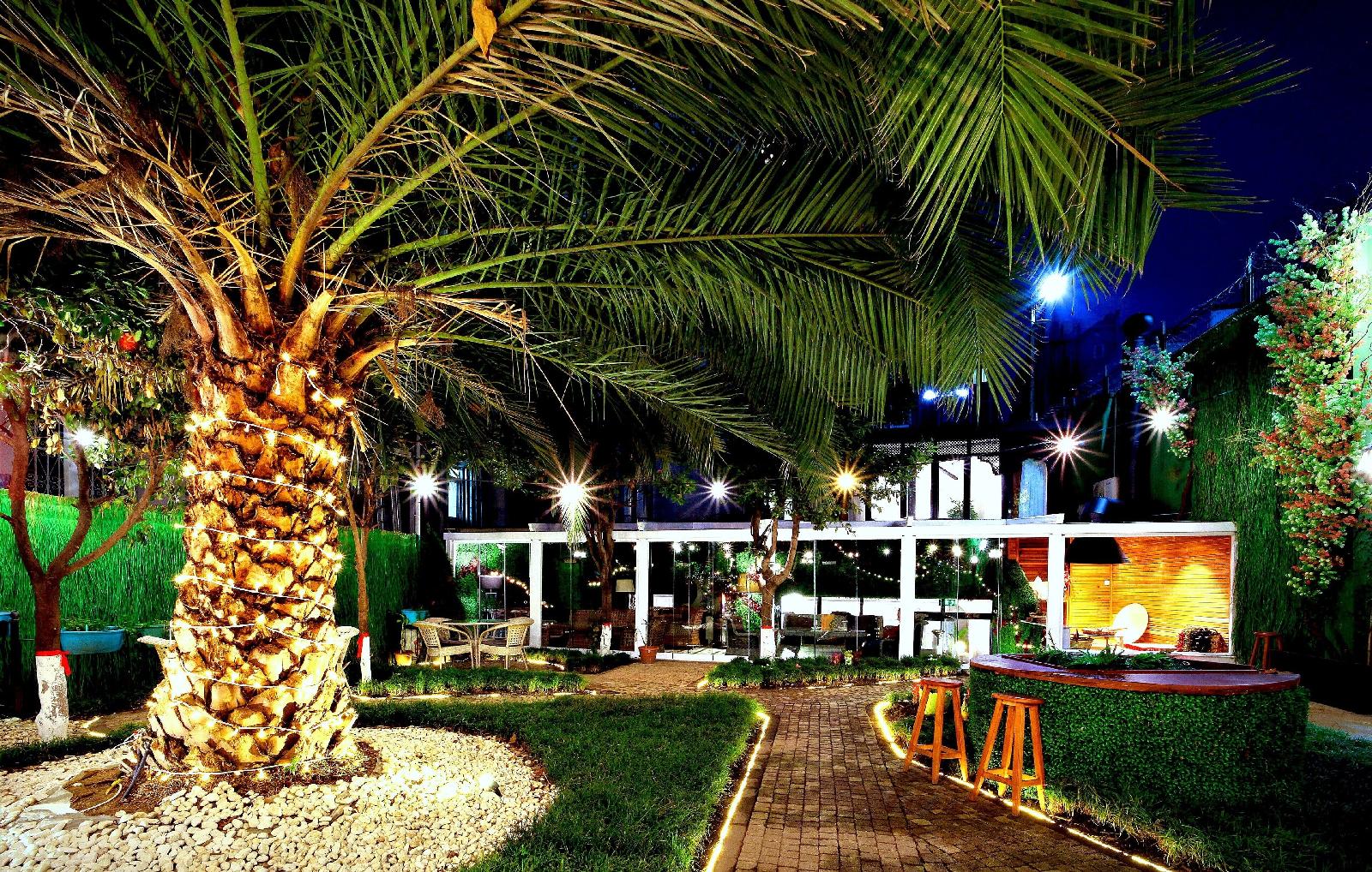 Walton Gardens Pera