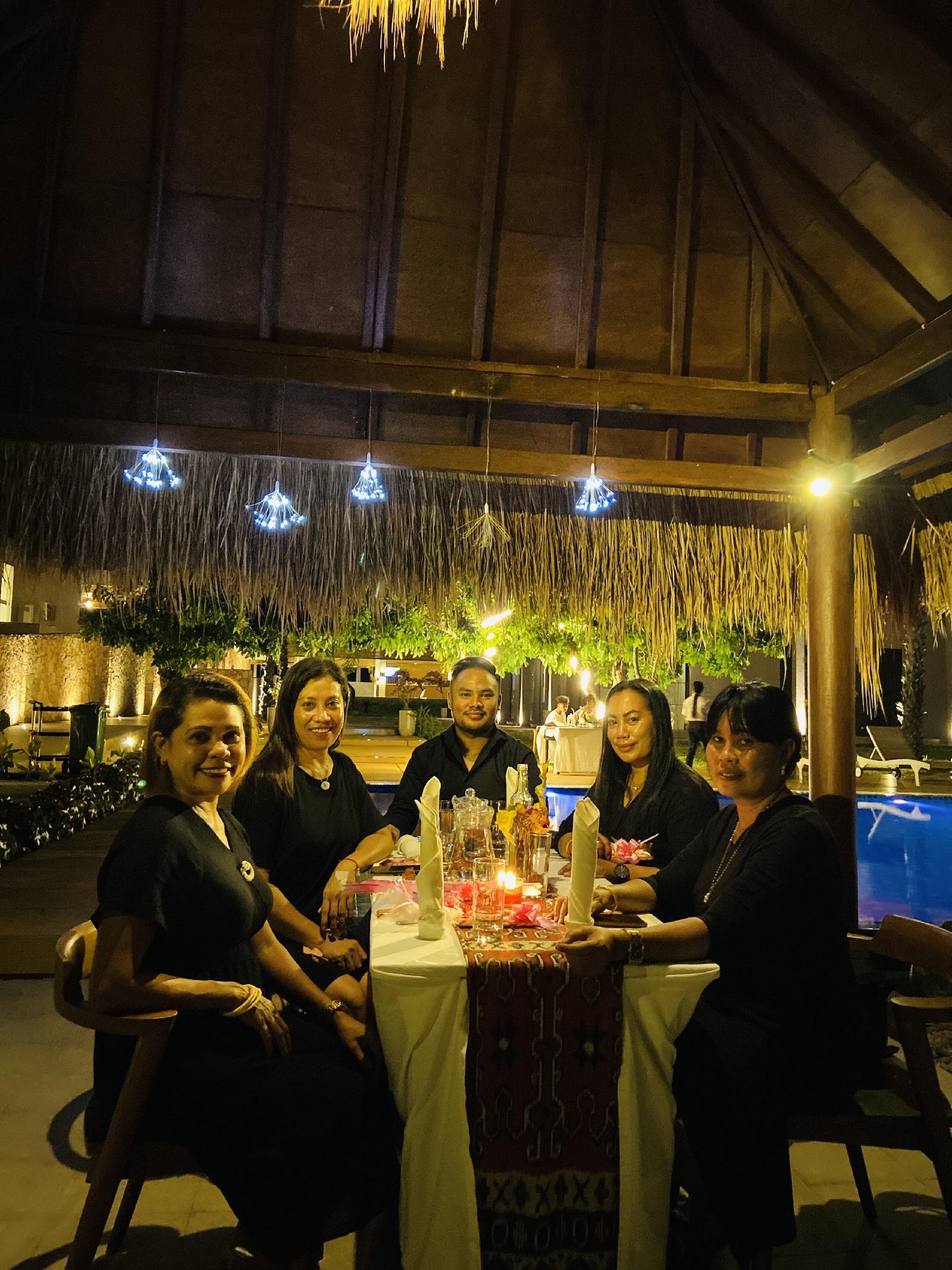 Kambaniru Beach Hotel & Resort