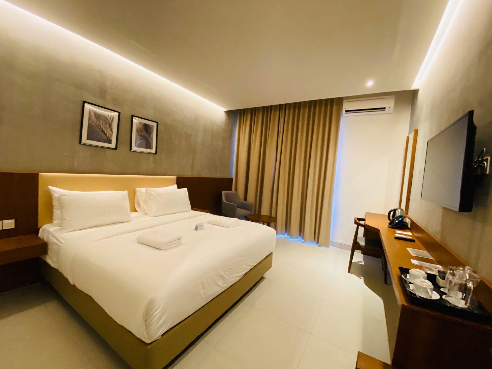 Kambaniru Beach Hotel & Resort