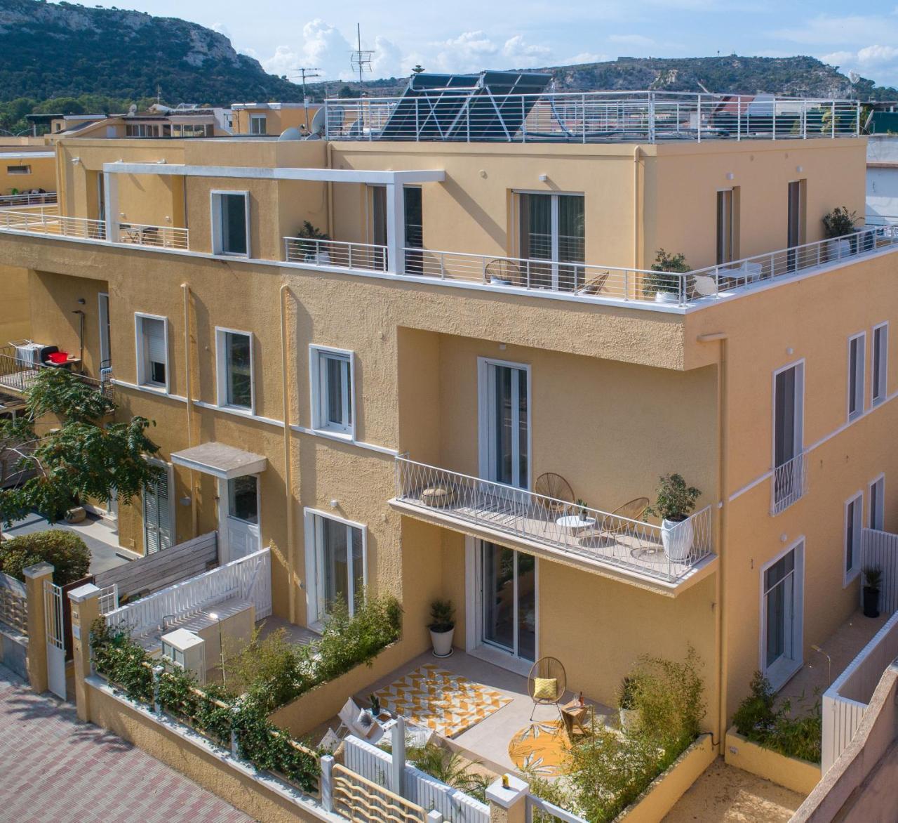 Le Palmette Suites