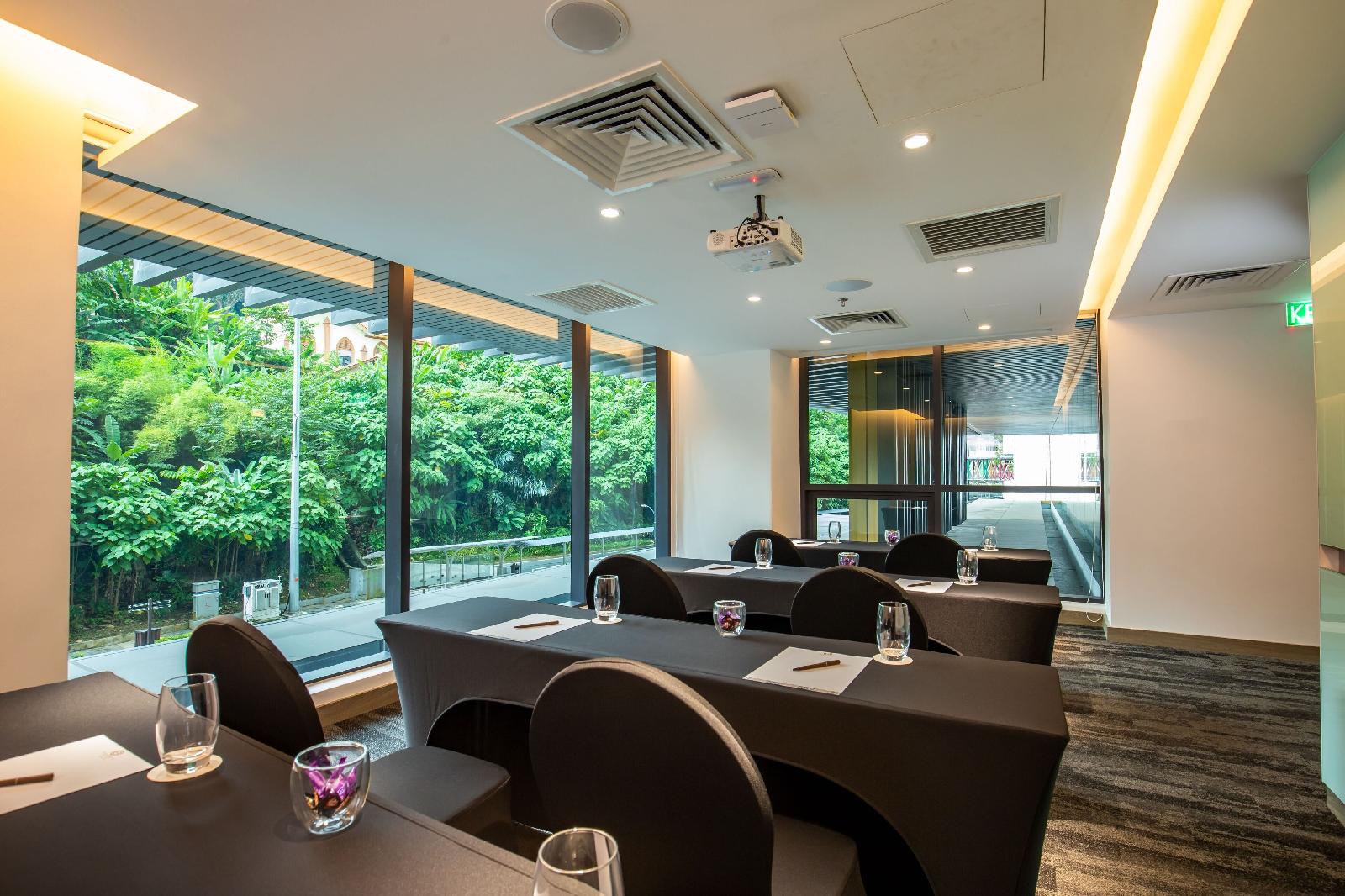 Santa Grand Signature Kuala Lumpur